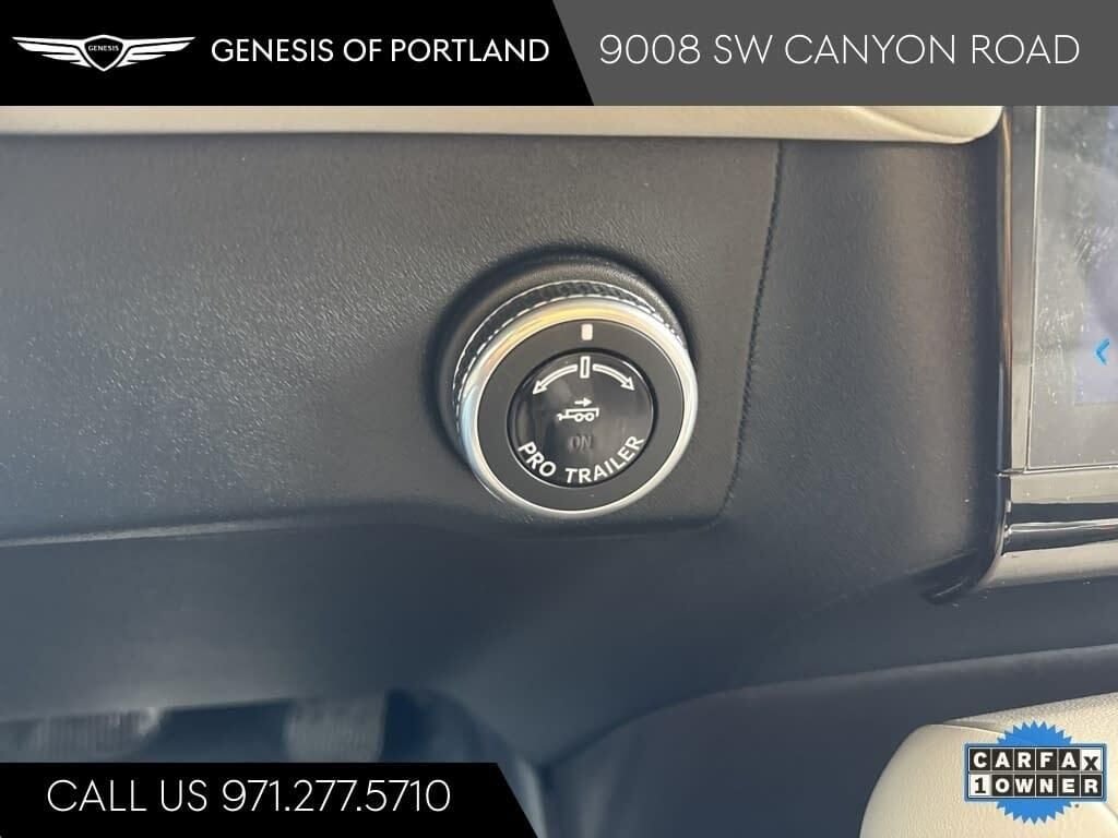 Used 2025 Blue Metallic Lincoln Reserve image 27
