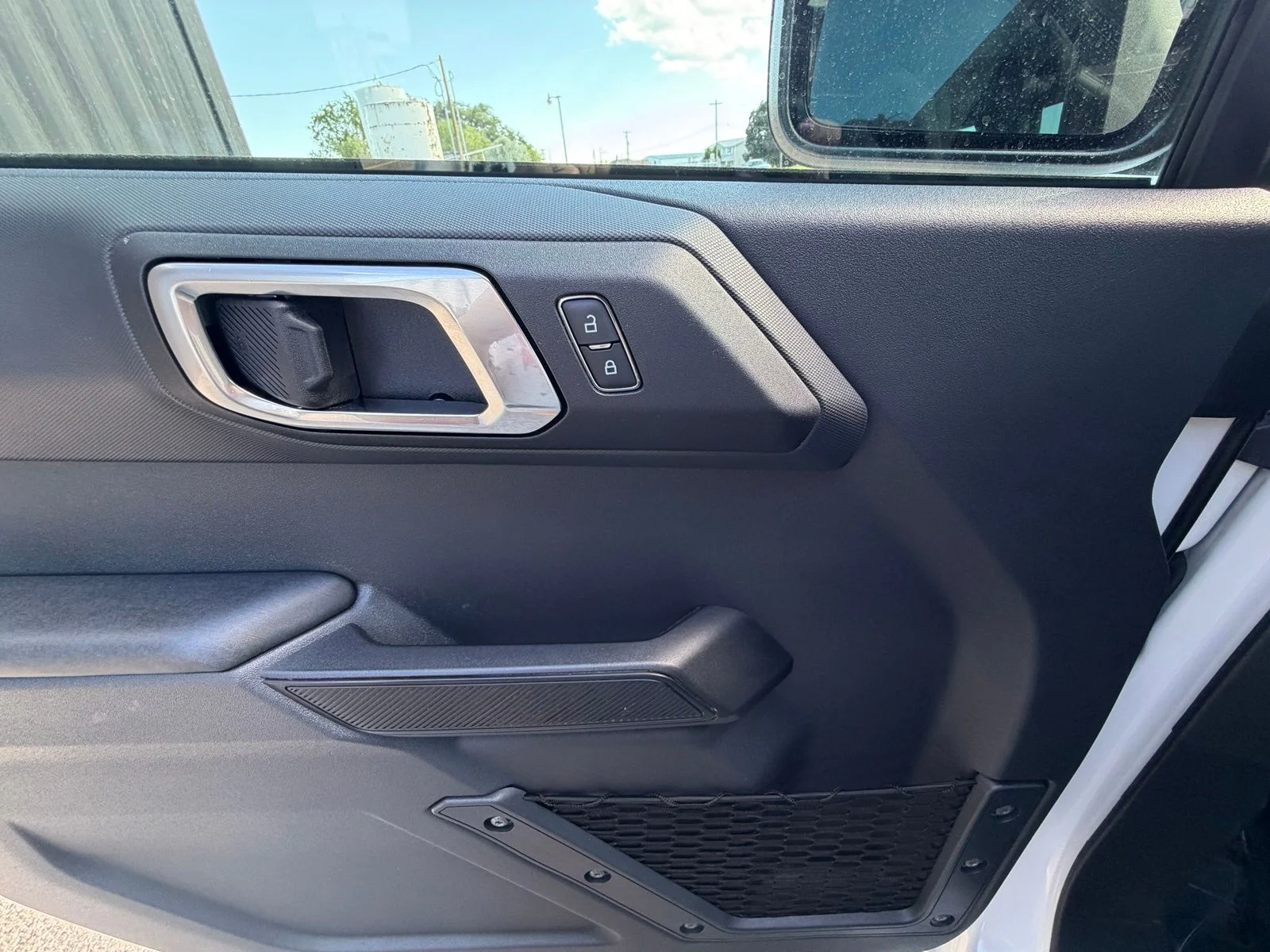 Used 2025 White Ford Big Bend image 13