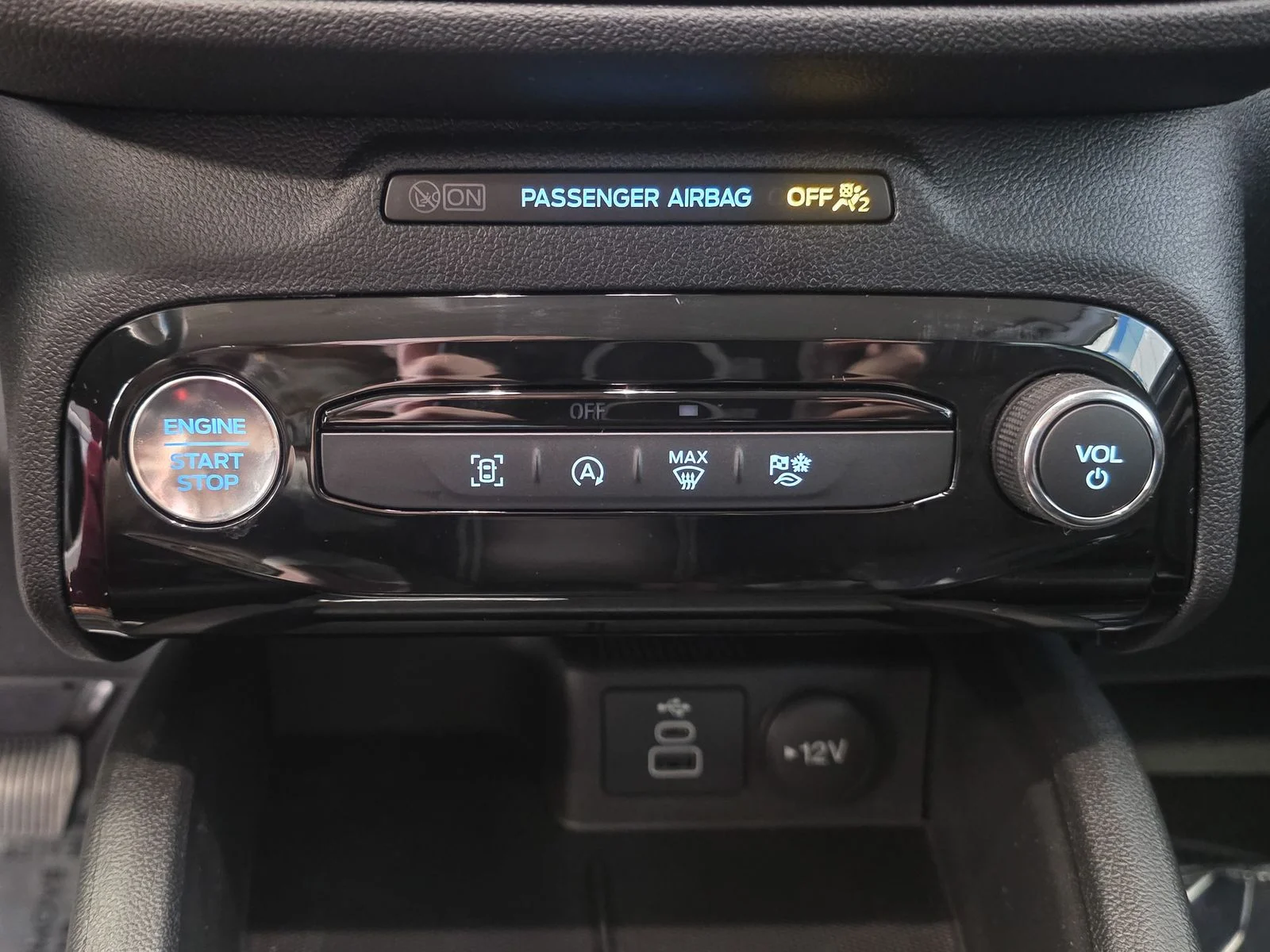 New 2026 Vapor Blue Metallic Ford Active® image 23