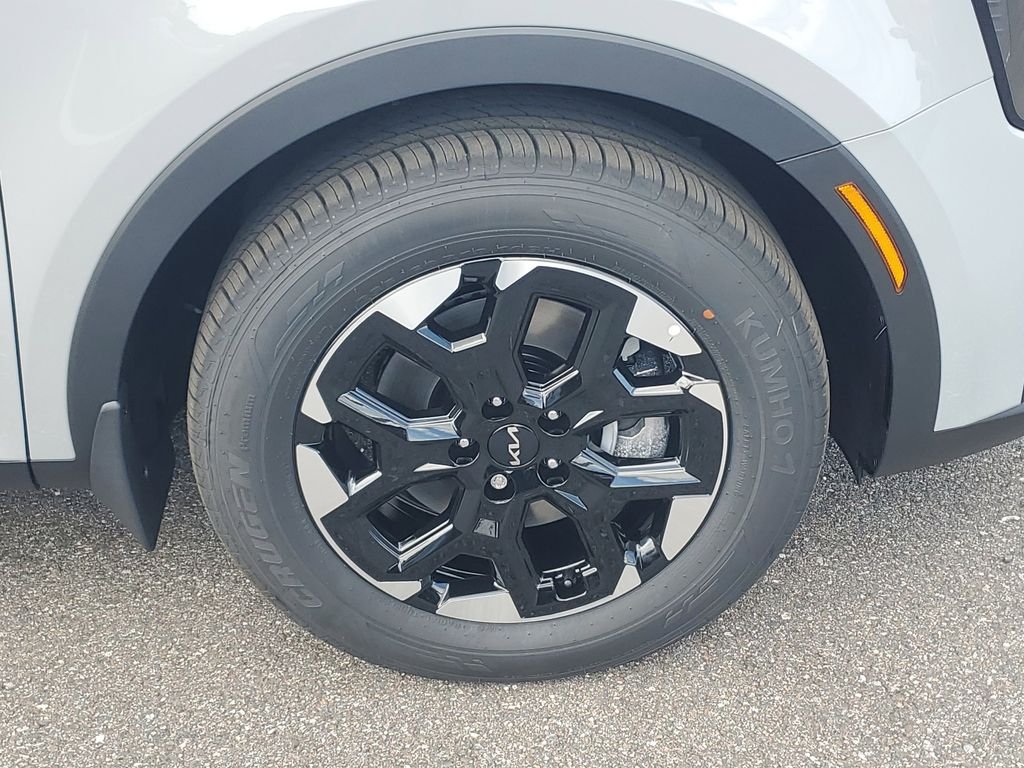 Used 2026 Gray Kia S image 10