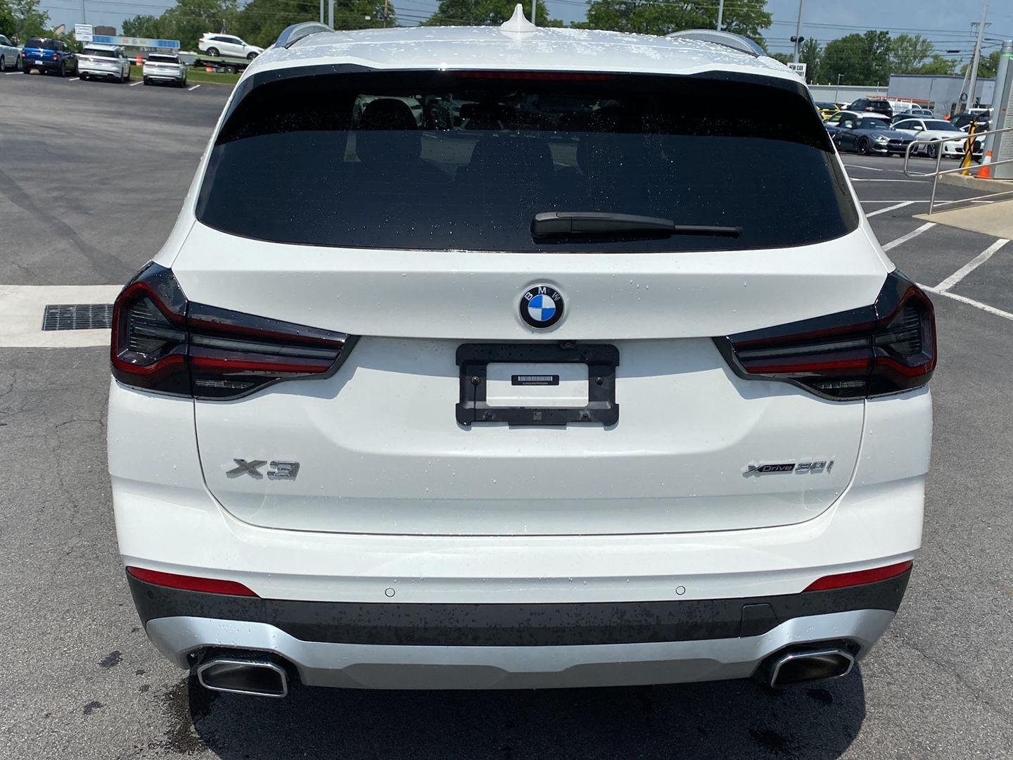 Certified Used 2023 Alpine White BMW xDrive30i image 3