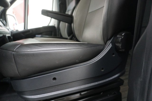 Used 2025 WHITE Ram Tradesman image 16