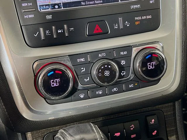 Used 2016 Black GMC SLT-1 image 19