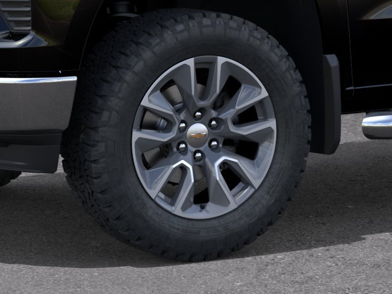 2026 Chevrolet Silverado 1500 LT Crew Cab Pickup Slide 8