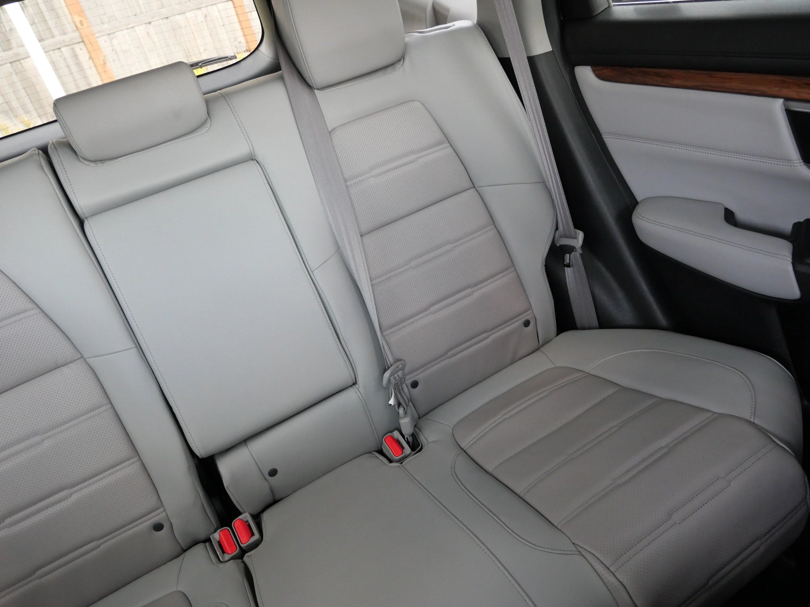 Certified Used 2018 Gunmetal Metallic Honda EX-L image 14