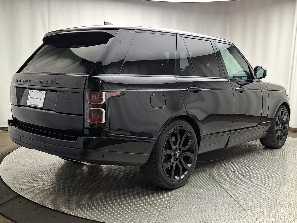 Used 2020 Santorini Black Metallic Land Rover HSE image 4