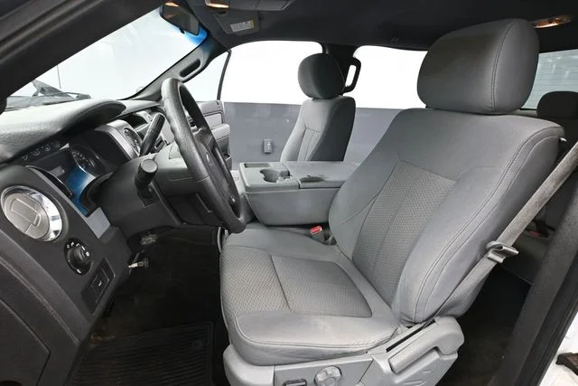 Used 2014 White Ford XLT image 21
