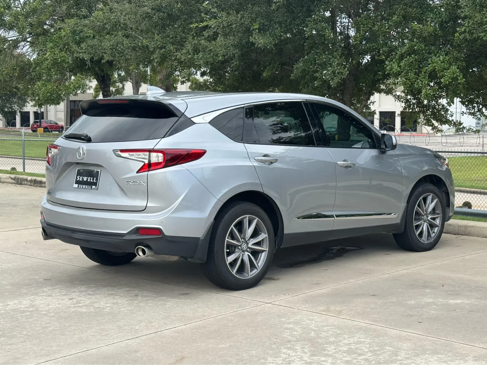Used 2021 Lunar Silver Metallic Acura w/Technology Package image 5