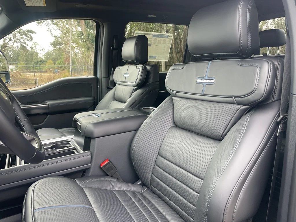New 2026 Glacier Gray Metallic Tri-Coat Ford F-350® Platinum® image 17