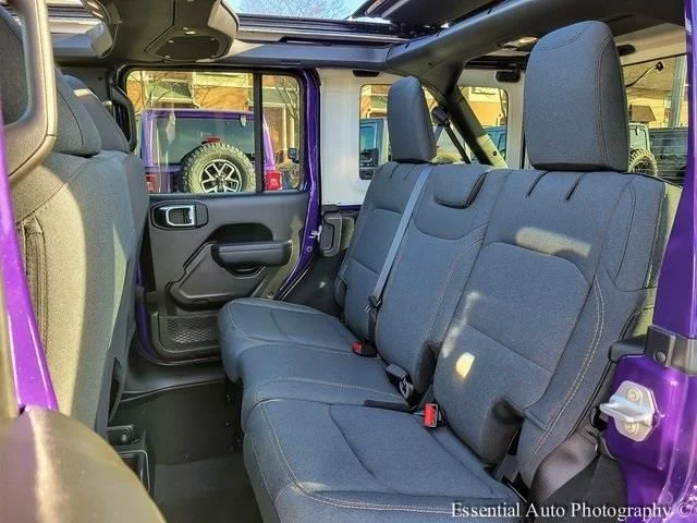 New 2026 Reign Exterior Paint Jeep Sport S image 12