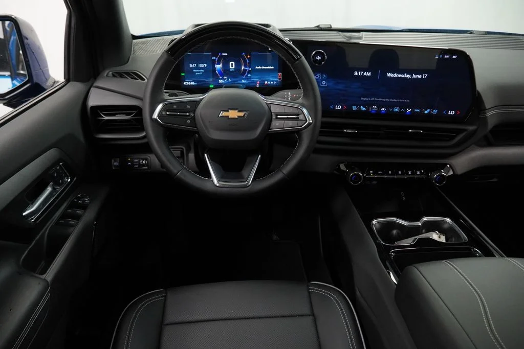 2026 Chevrolet Silverado EV LT - Photo 13