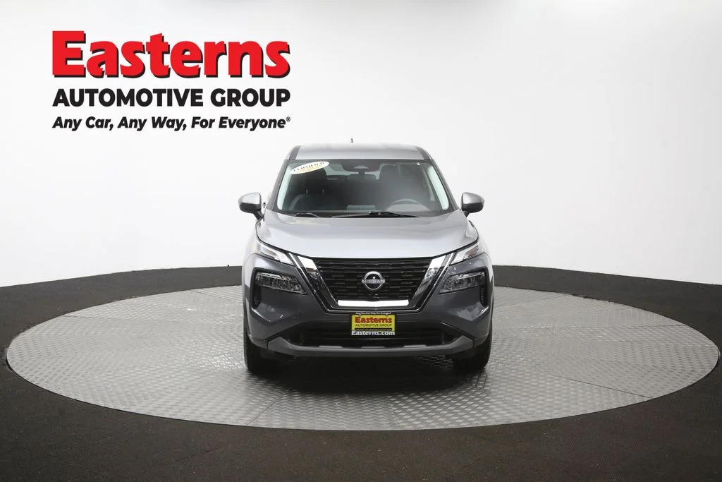 Used 2023 Gray Nissan SV image 53