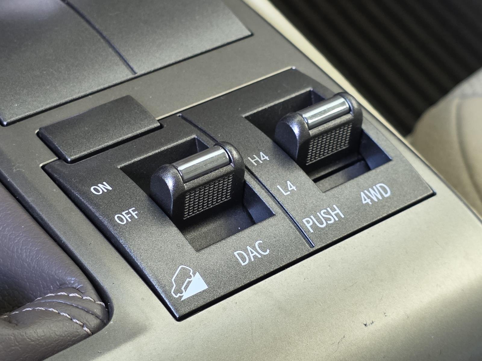 Used 2017 Silver Lexus 460 image 24