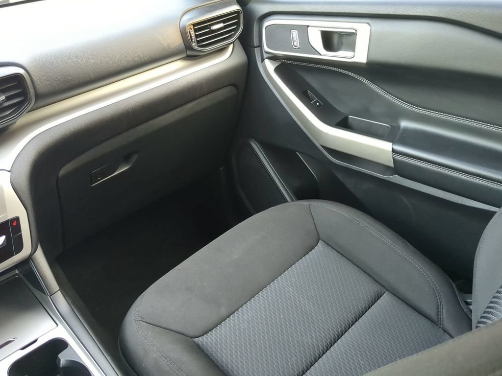 Used 2023 Carbonized Gray Metallic Ford XLT image 50