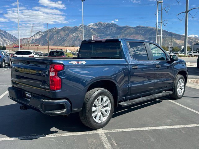 Certified Used 2022 NORTHSKY BLUE METALLIC Chevrolet Custom image 7