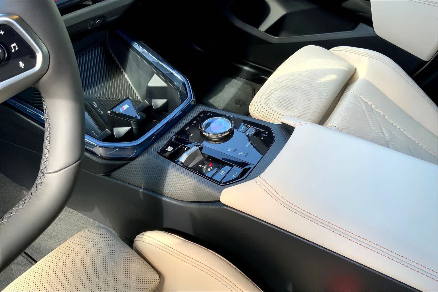 New 2026 Alpine White BMW 30 xDrive image 7