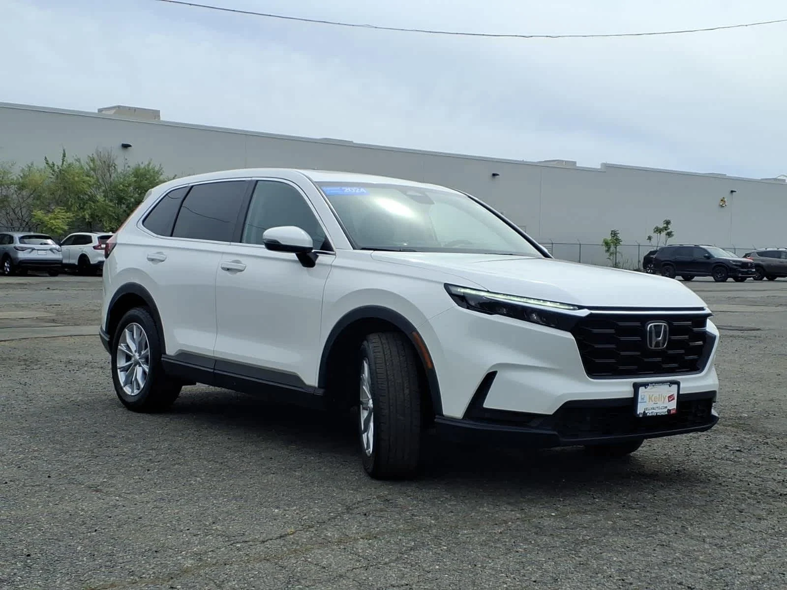 Certified Used 2024 Platinum White Pearl Honda EX-L image 3