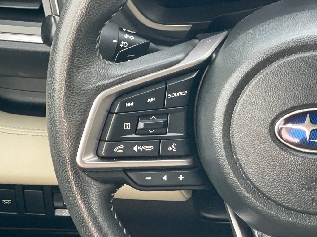 Used 2023 Crystal White Pearl Subaru Limited image 6