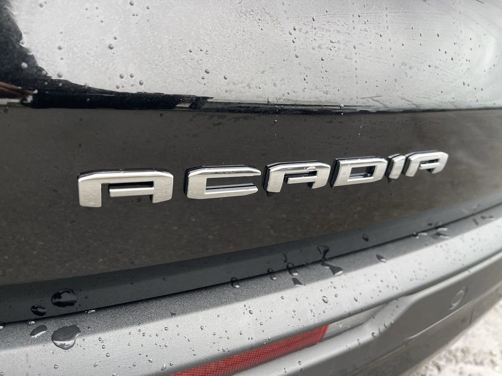 2026 GMC Acadia AT4 - Photo 32