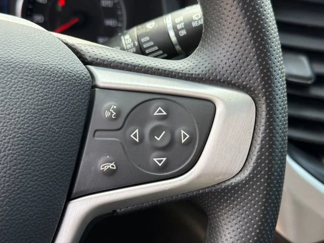 Used 2021 SATIN STEEL METALLIC GMC SLE image 27