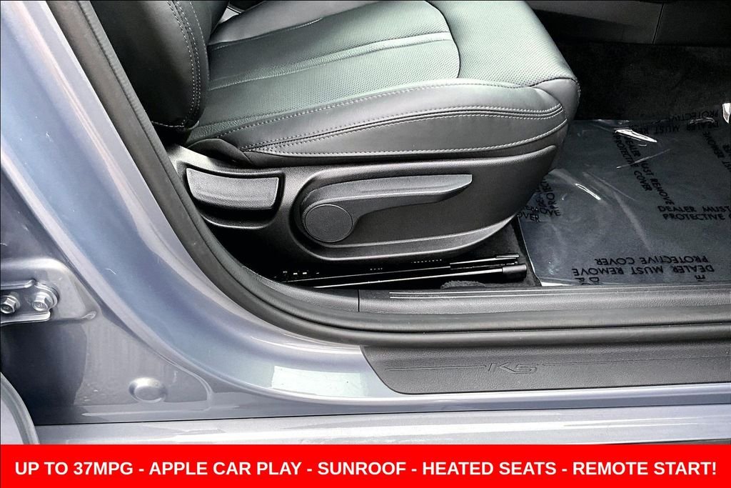 Used 2021 Silver Kia EX image 36