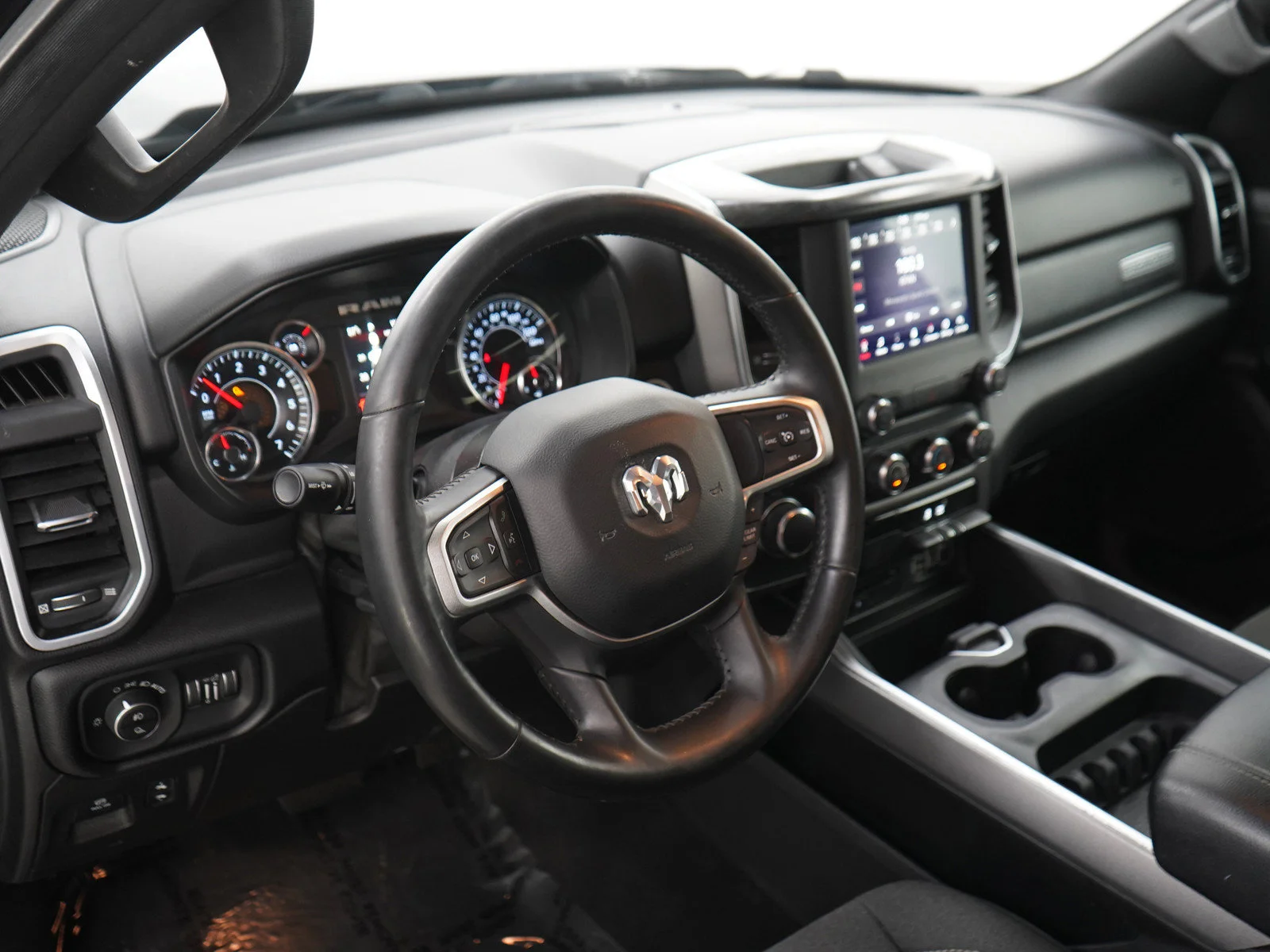 Used 2019 Diamond Black Crystal Pearlcoat Ram Big Horn/Lone Star image 20