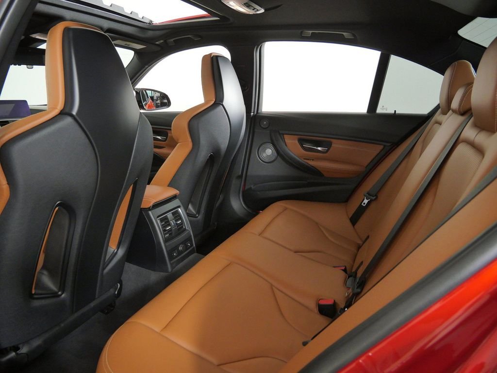 Used 2018 Sakhir Orange II Metallic BMW Base image 30