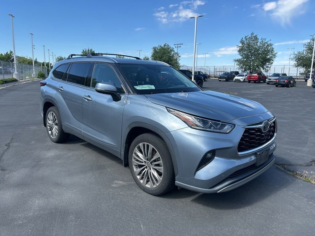 2021 Toyota Highlander Platinum 4x4 V6's photo