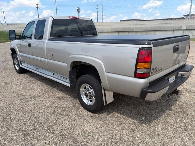 Used 2007 Silver Birch Metallic GMC SLE2 image 4