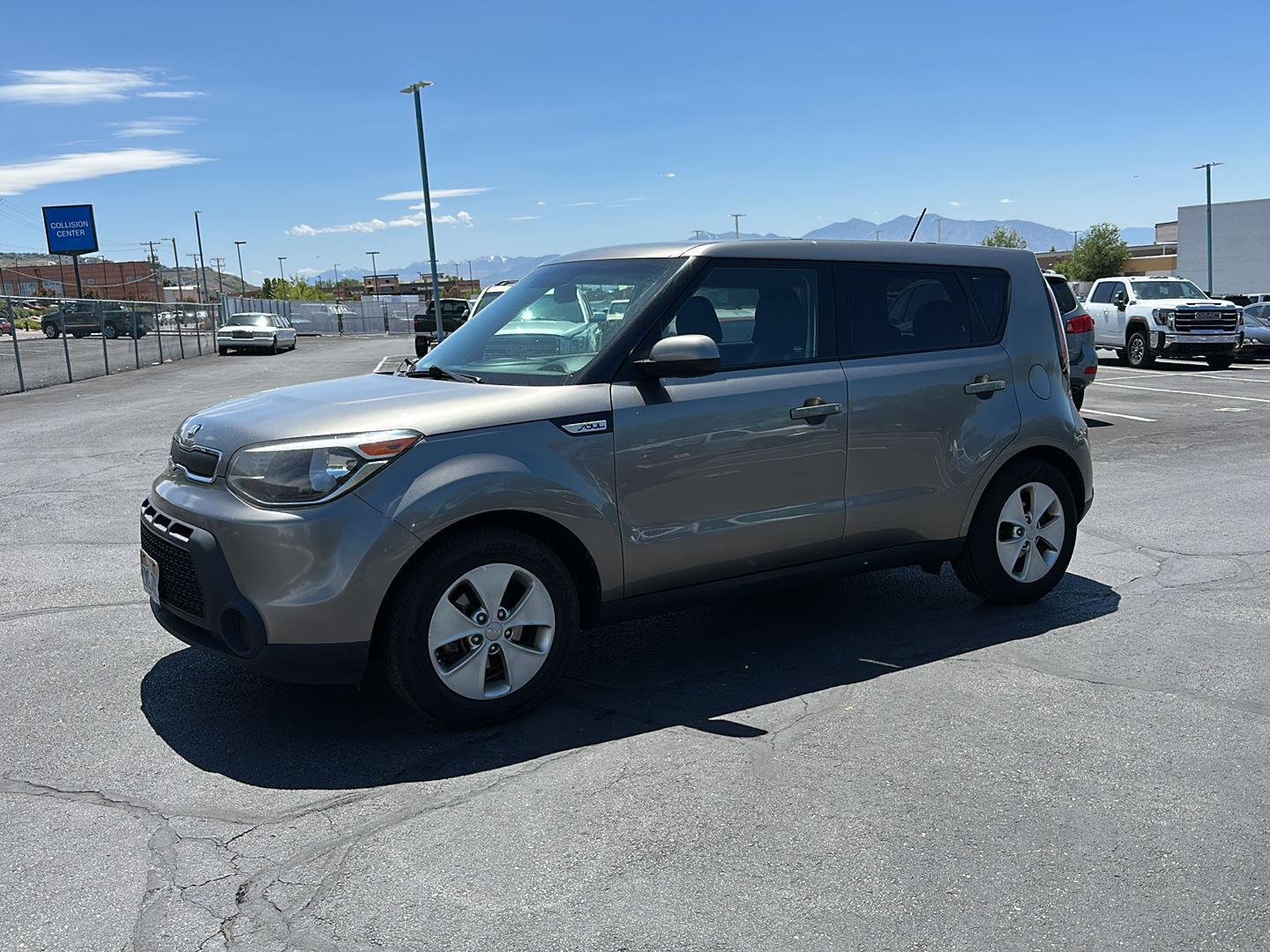 2015 Kia Soul 1.6L Base AT 5-Door's photo