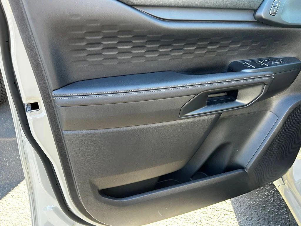 New 2026 Desert Sand Ford XLT image 11