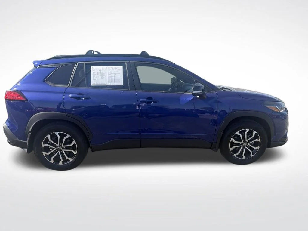 Used 2025 Blue Toyota Hybrid SE image 4