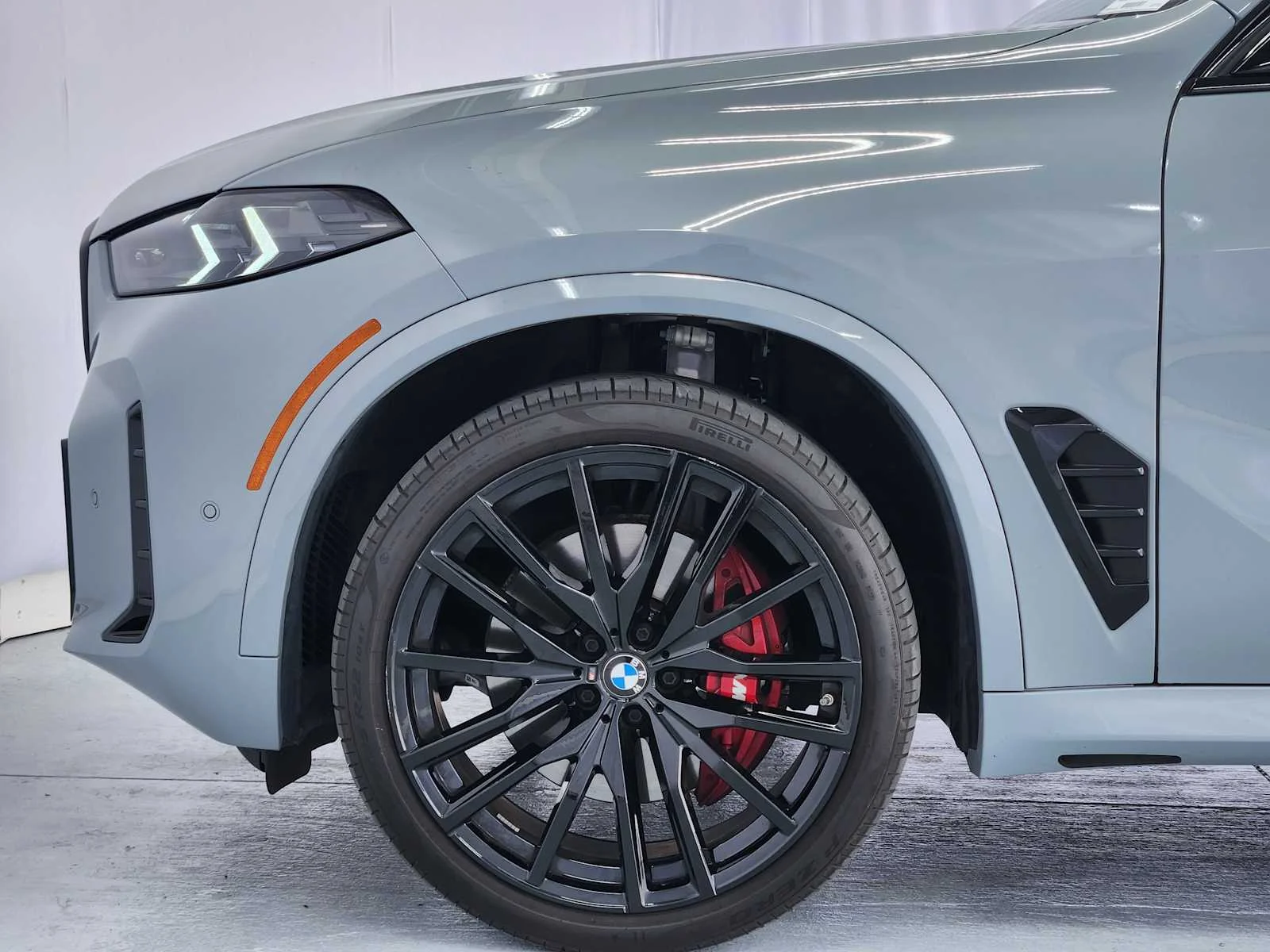 Used 2024 Brooklyn Grey Metallic BMW sDrive40i image 6