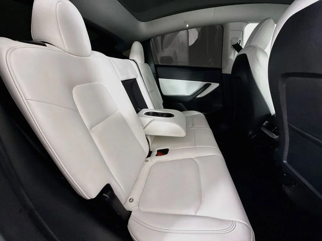 Used 2022 White Tesla Long Range image 28