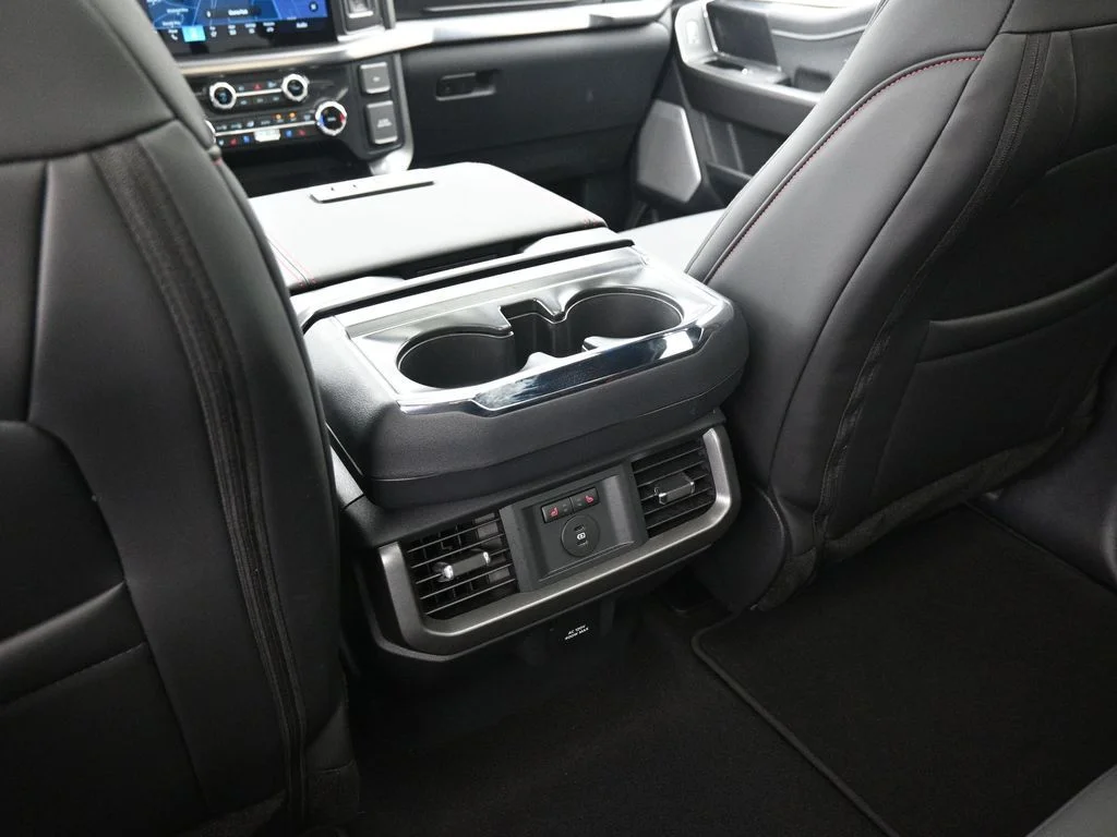 New 2025 Iconic Silver Metallic Ford Lariat image 27