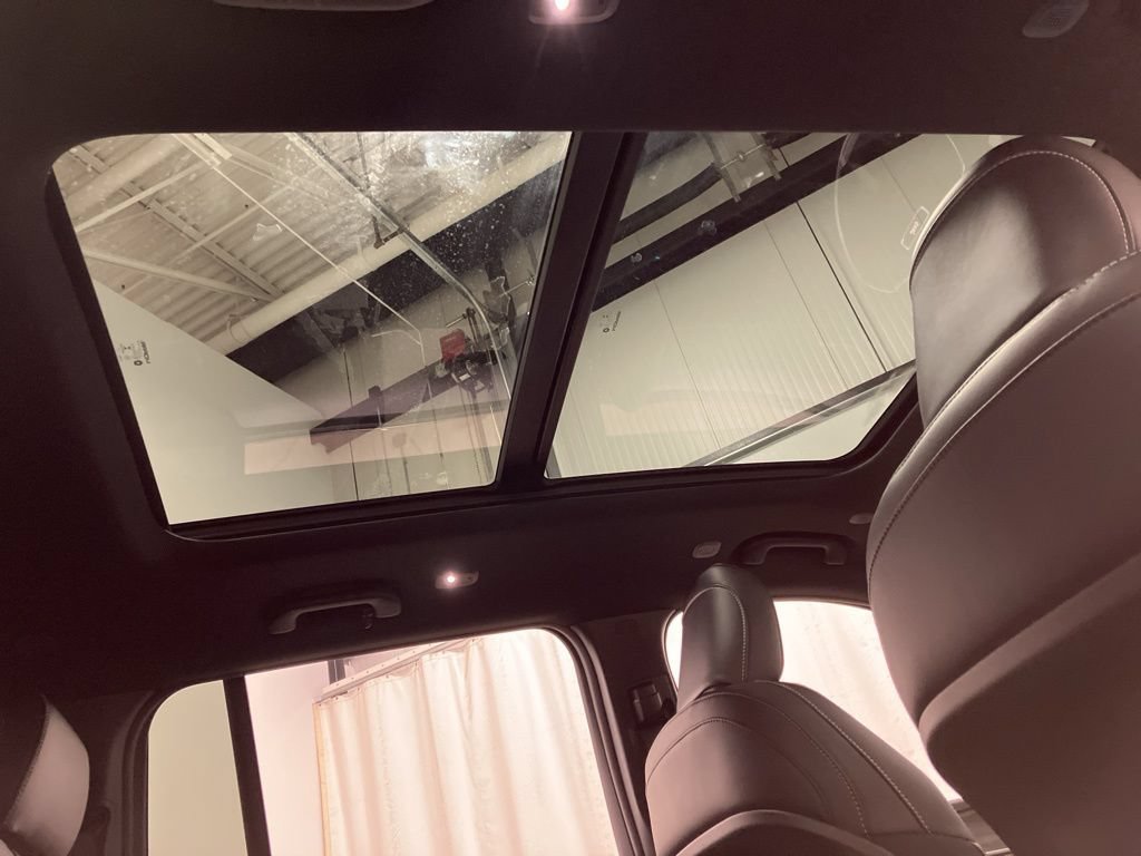 Used 2026 Bright White Clearcoat Jeep Limited image 9