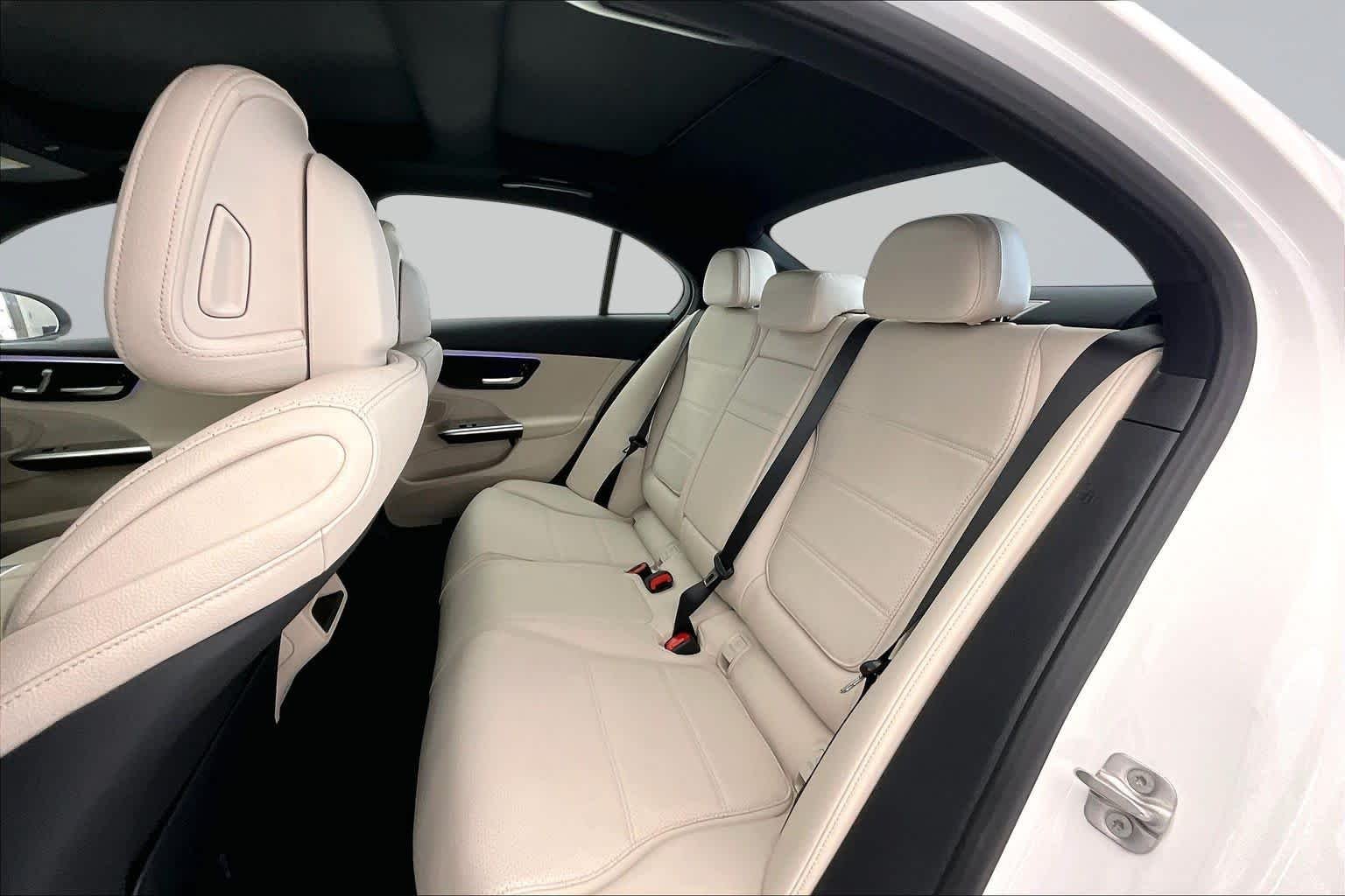 New 2026 Polar White Mercedes-Benz C 300 image 13