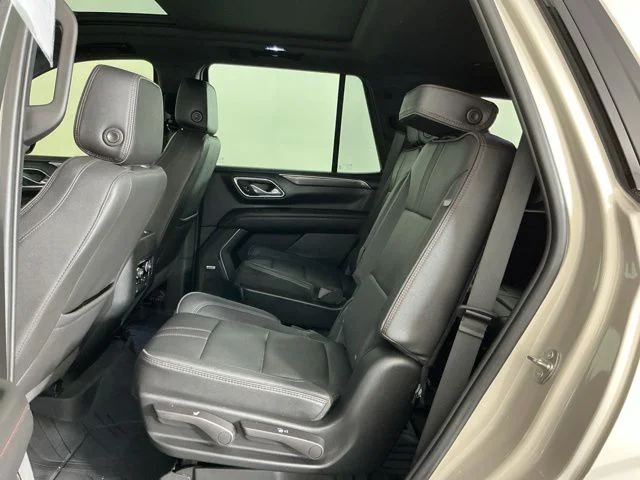 Used 2023 Empire Beige Metallic Chevrolet RST image 27