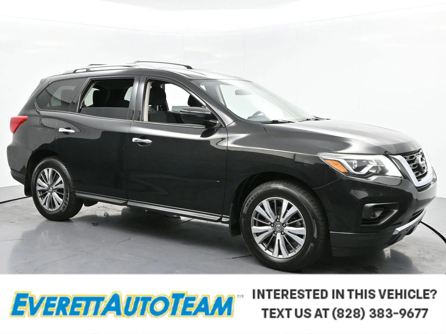 2019 Nissan Pathfinder S