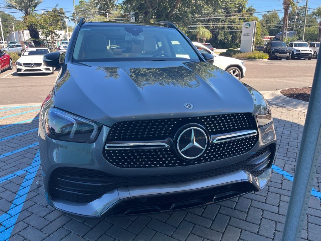 Used 2020 Gray Mercedes-Benz GLE 350 image 3