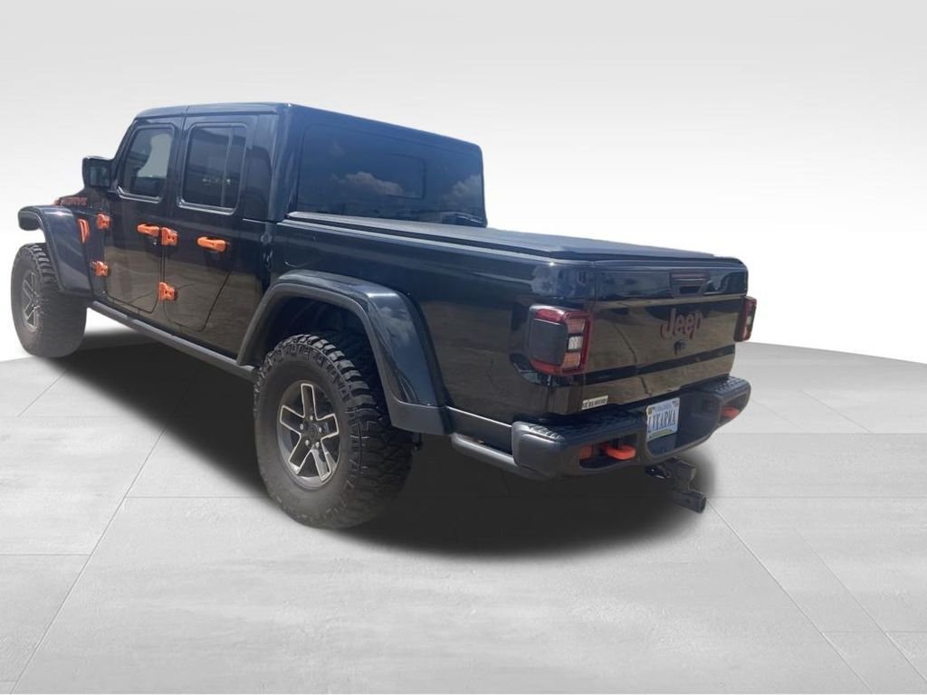 Used 2025 Black Jeep Mojave image 19