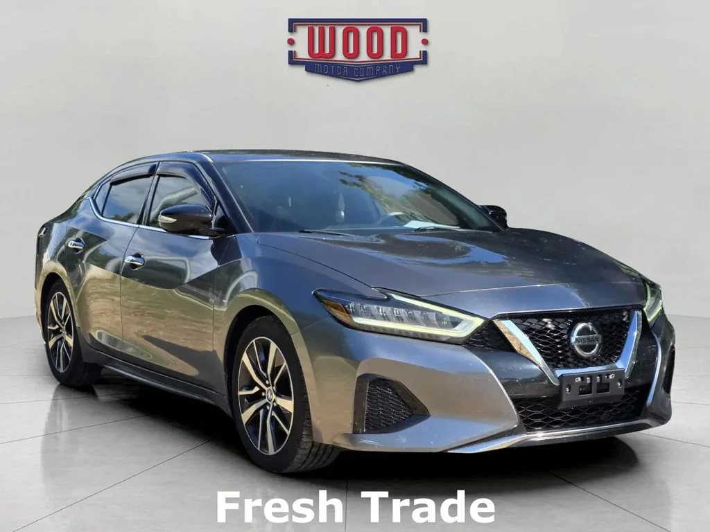 Used 2020 Gun Metallic Nissan 3.5 SV image 1