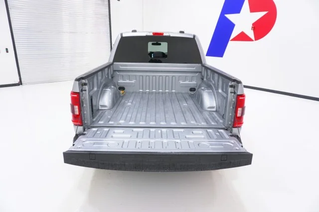 Used 2023 SILVER Ford XLT image 8