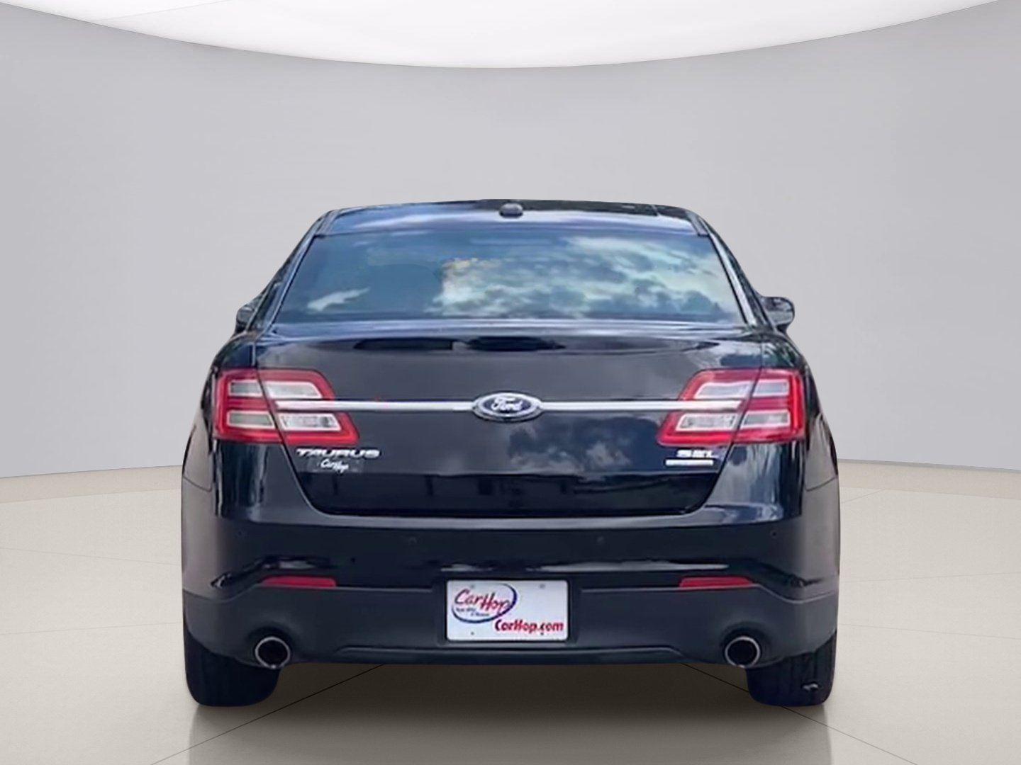 Used 2018 Black Ford SEL image 5