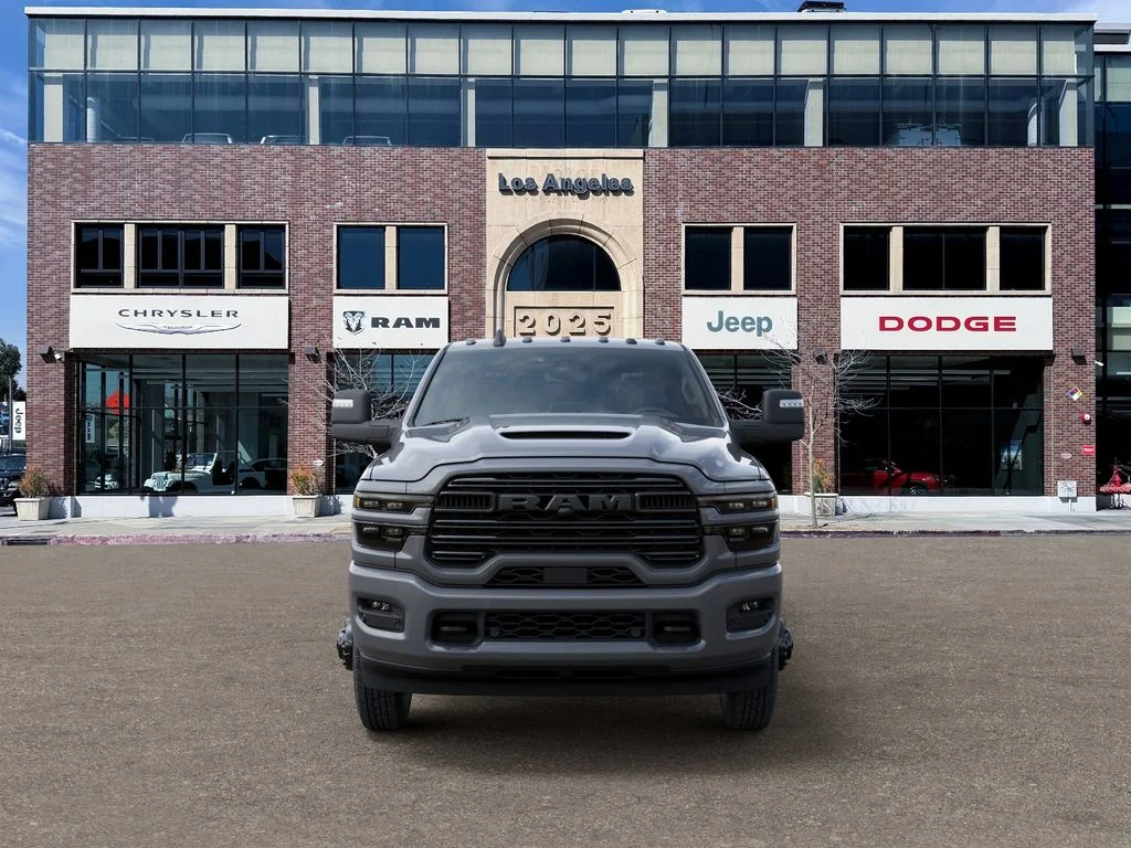 New 2026 Ceramic Gray Clear-Coat Exterior Paint RAM Laramie image 6