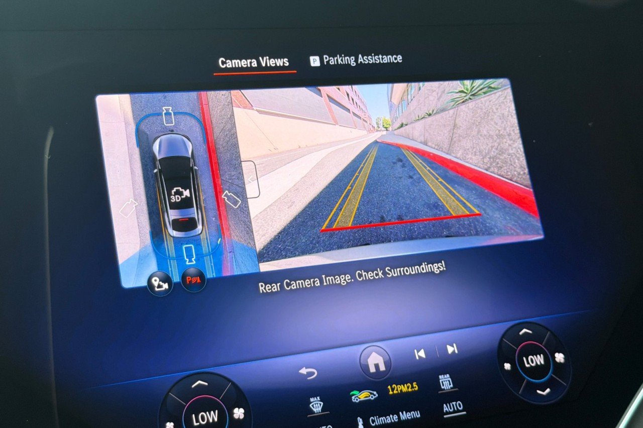 New 2026 Cirrus Silver Metallic Mercedes-Benz EQS 450 4MATIC® Sedan image 18