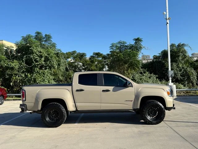 Used 2022 Desert Sand Metallic GMC AT4 w/Leather image 5