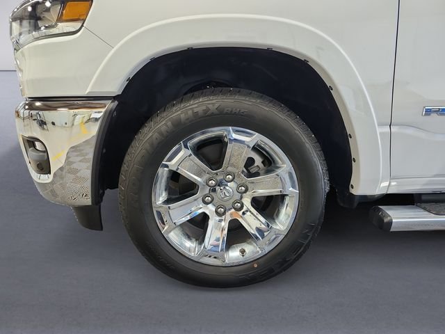 Certified Used 2025 White Ram Big Horn/Lone Star image 14