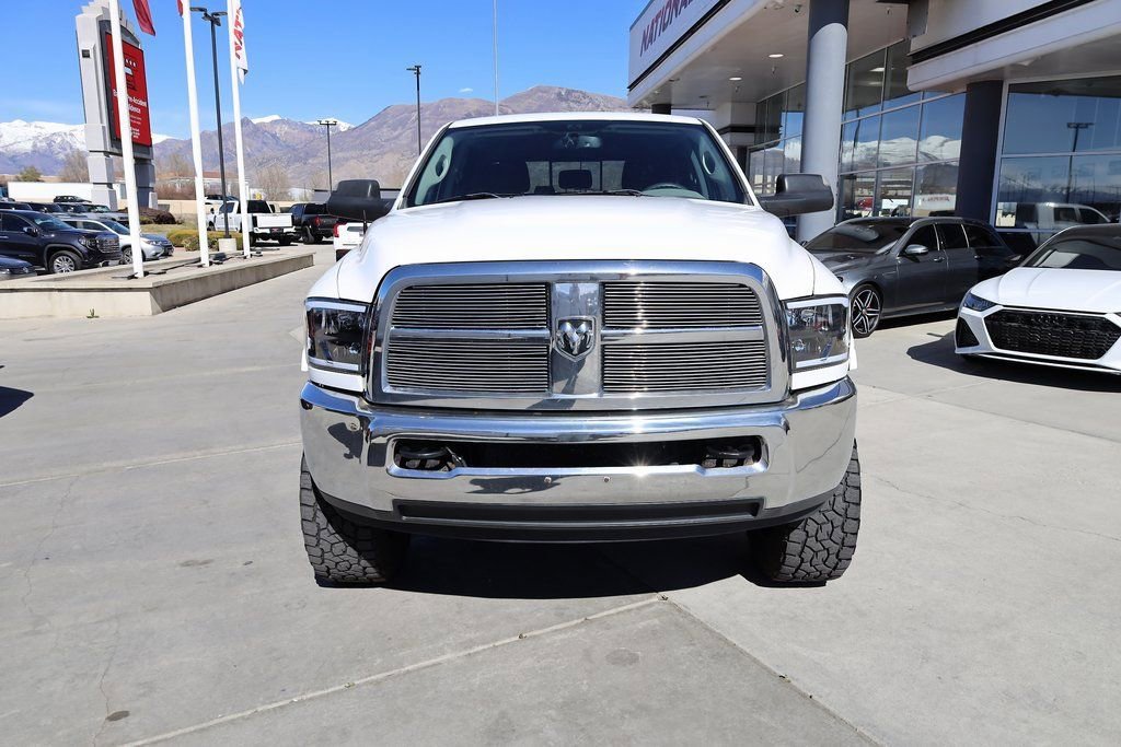 Used 2012 Bright White Ram SLT image 9