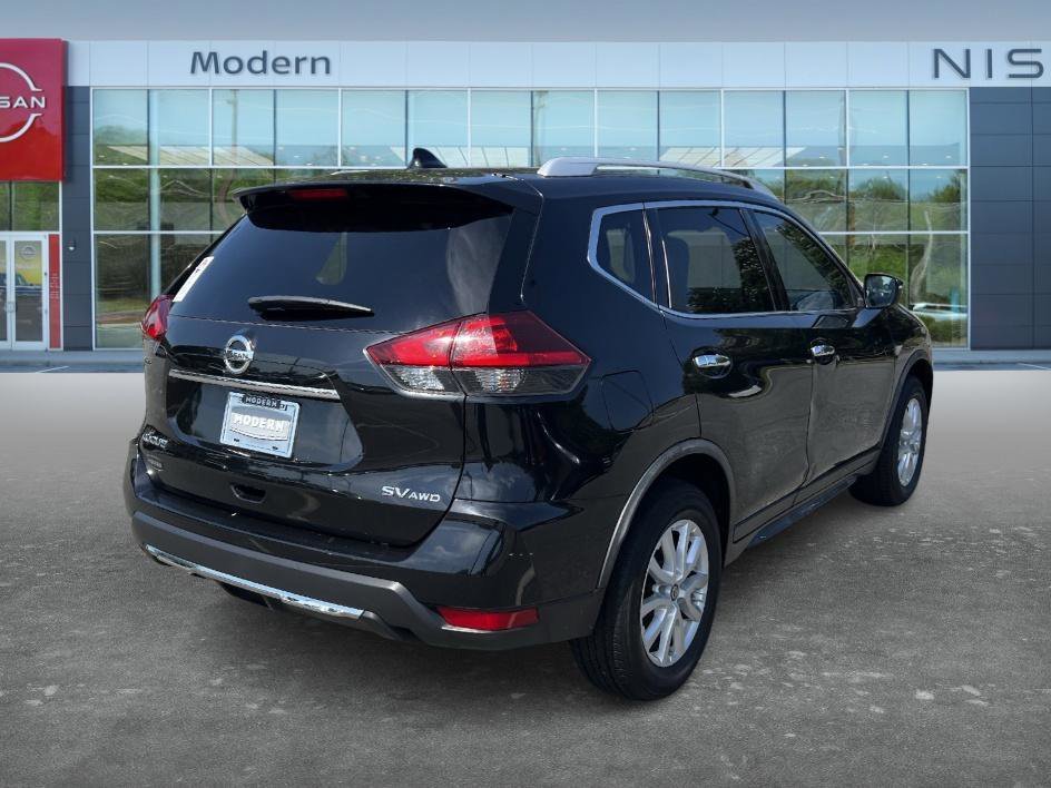 Used 2018 Caspian Blue Nissan SV image 5